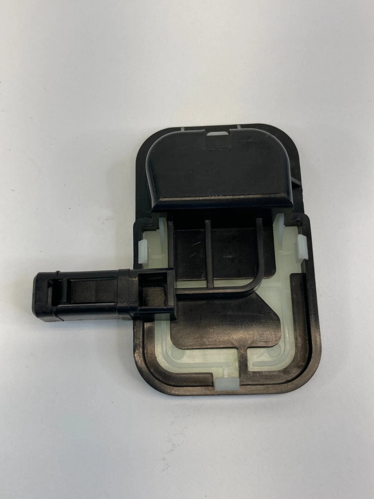 2004-2009 MAZDA 3 SEDAN REAR TRUNK LATCH LOCK OPENER RELEASE PULL HANDLE OEM