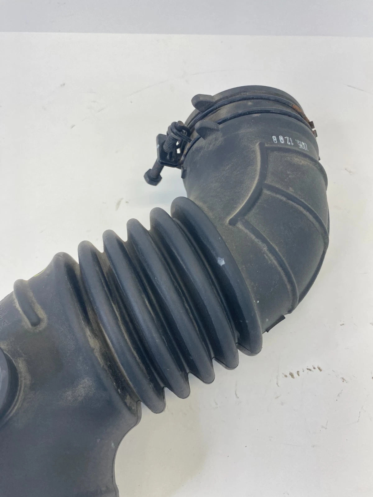 2012-2017 KIA RIO HYUNDAI ACCENT AIR INTAKE HOSE TUBE PIPE DUCT 28140-3X000 OEM