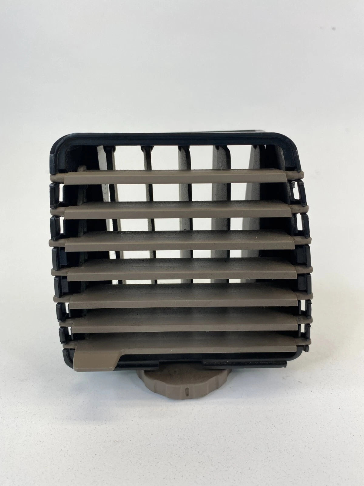 2002 2003 NISSAN ALTIMA RIGHT PASSENGER DASH AC AIR VENT GRILLE DUCT 68760-8J000