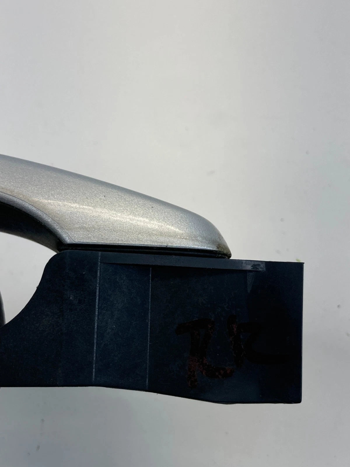 07-16 GMC ACADIA 10-17 EQUINOX REAR RIGHT SIDE EXTERIOR DOOR HANDLE 15786204
