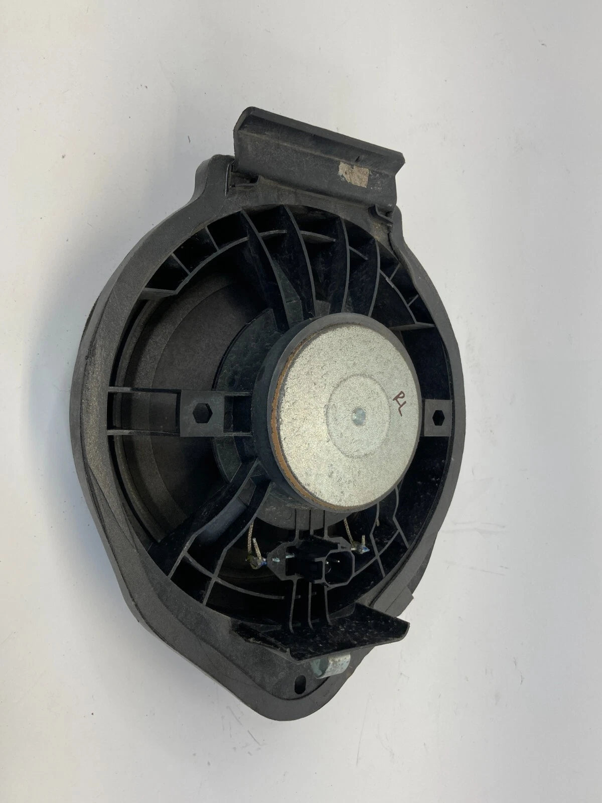 2011-2016 CHEVROLET CRUZE REAR LEFT SIDE DOOR AUDIO SPEAKER ASSEMBLY OEM