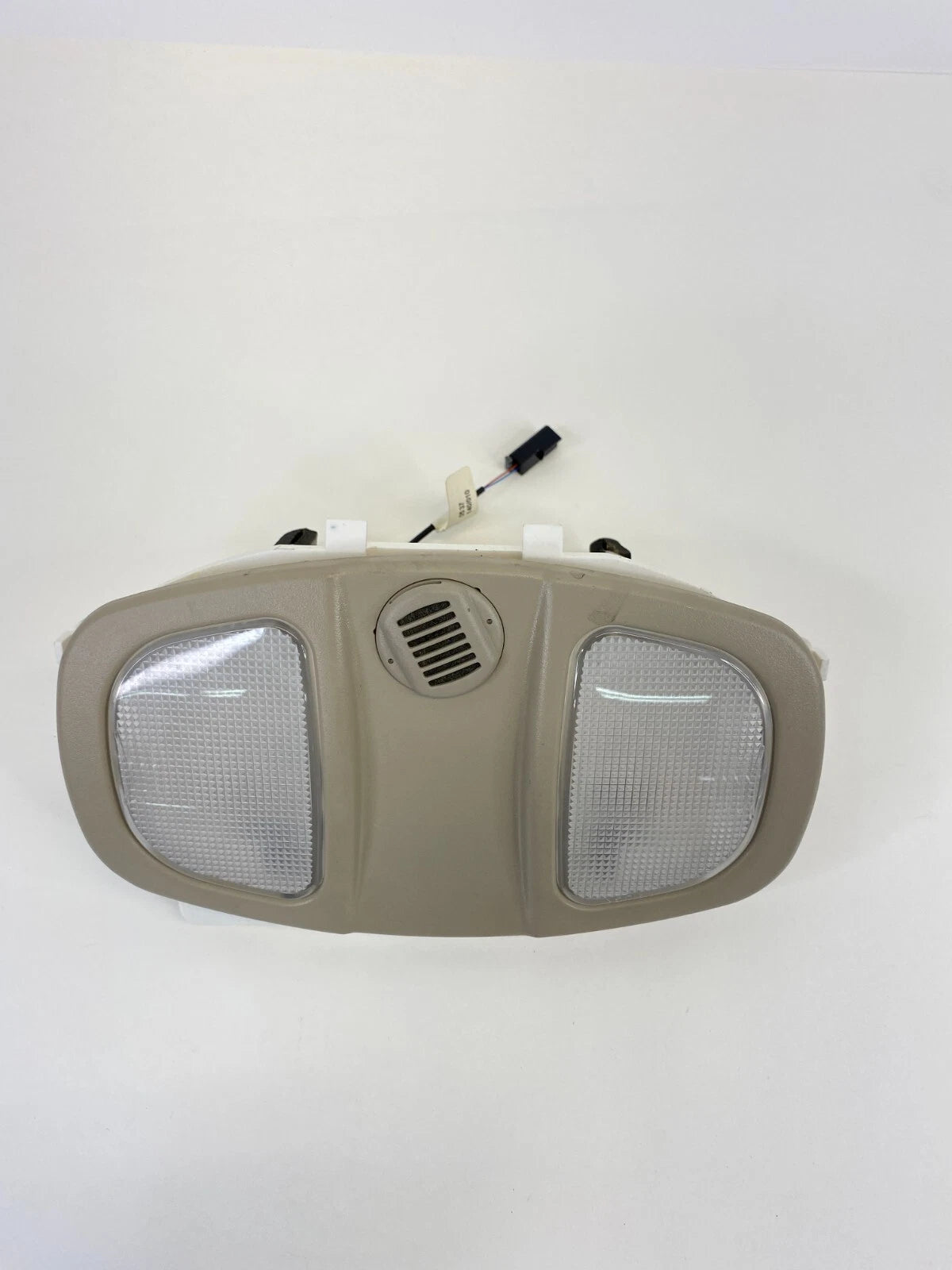 2002-2007 Saturn Vue Roof Overhead Console Dome Map Light OEM