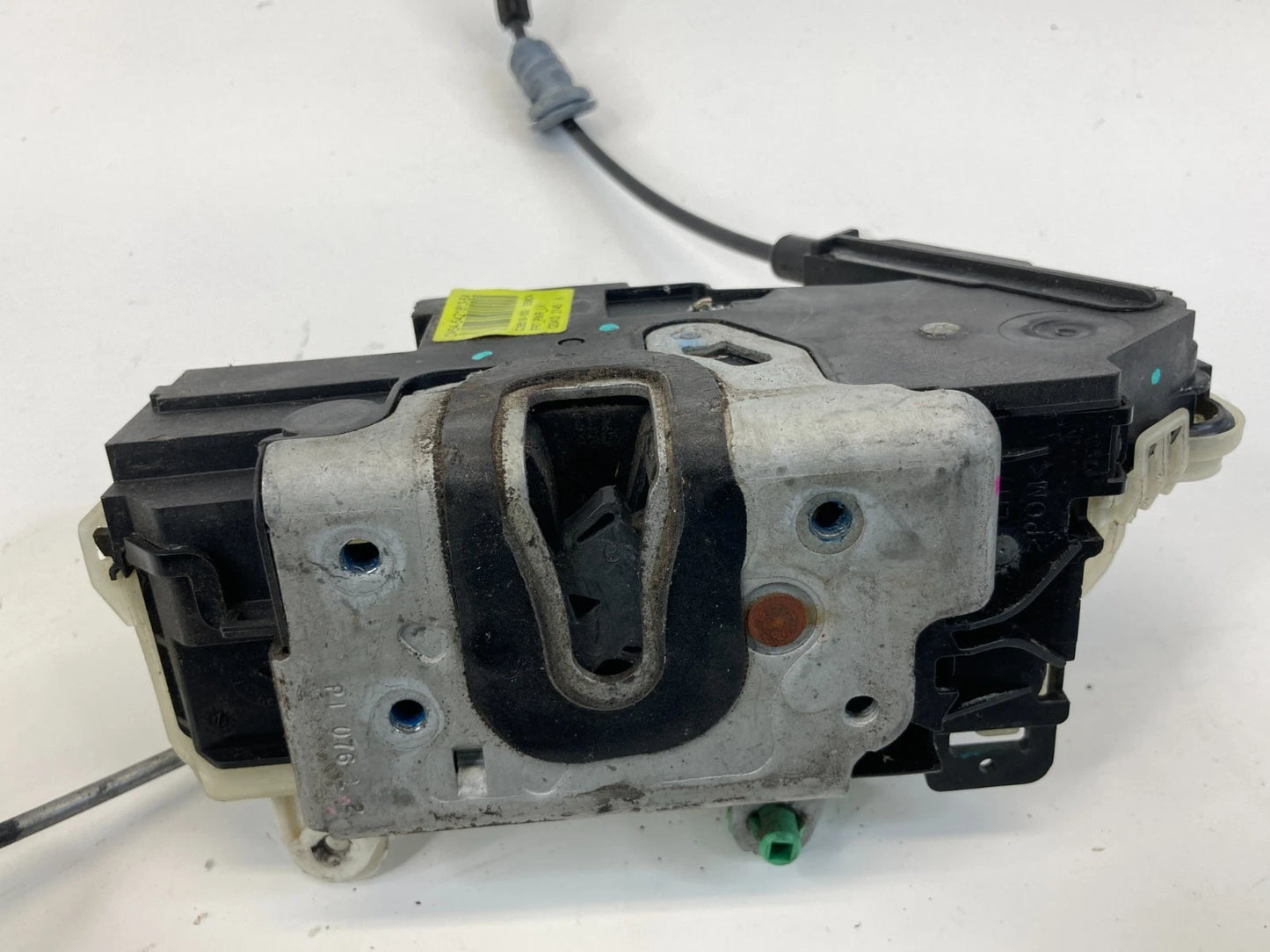 10-19 Ford Taurus 13-19 Police Interceptor Sedan Front Left Door Lock Actuator