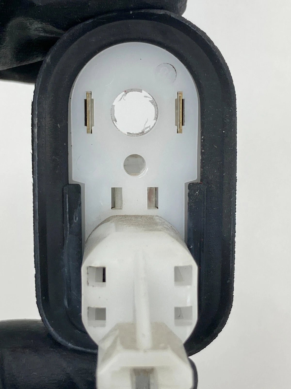 2009-2013 SUZUKI SX4 FRONT RIGHT PASSENGER DOOR AJAR JAMB BUTTON SWITCH OEM