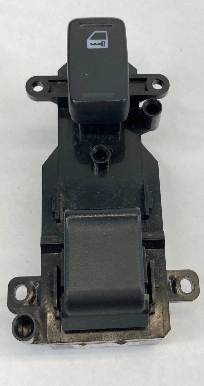 2003-2007 HONDA ACCORD FRONT RIGHT PASSENGER DOOR WINDOW LOCK SWITCH M22699