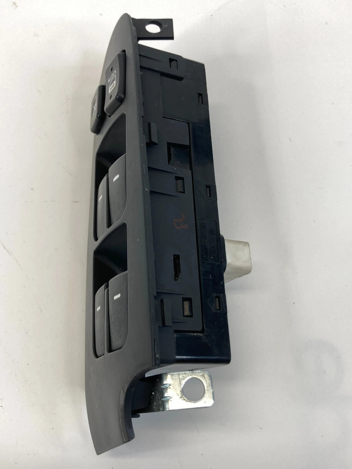 2010 2011 2012 2013 KIA FORTE FRONT LEFT DRIVER MASTER WINDOW SWITCH 202008449