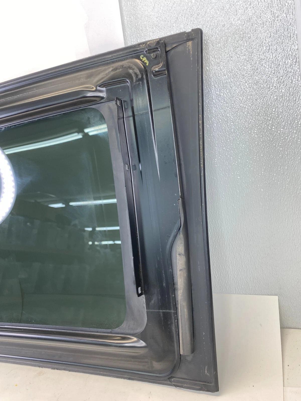 2010-2015 TOYOTA PRIUS FRONT SLIDING SUNROOF MOONROOF GLASS PANEL OEM