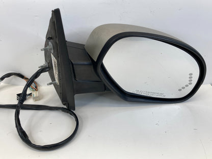 2007 2008 GMC Yukon Front Right Side View Power Mirror 15882677 OEM