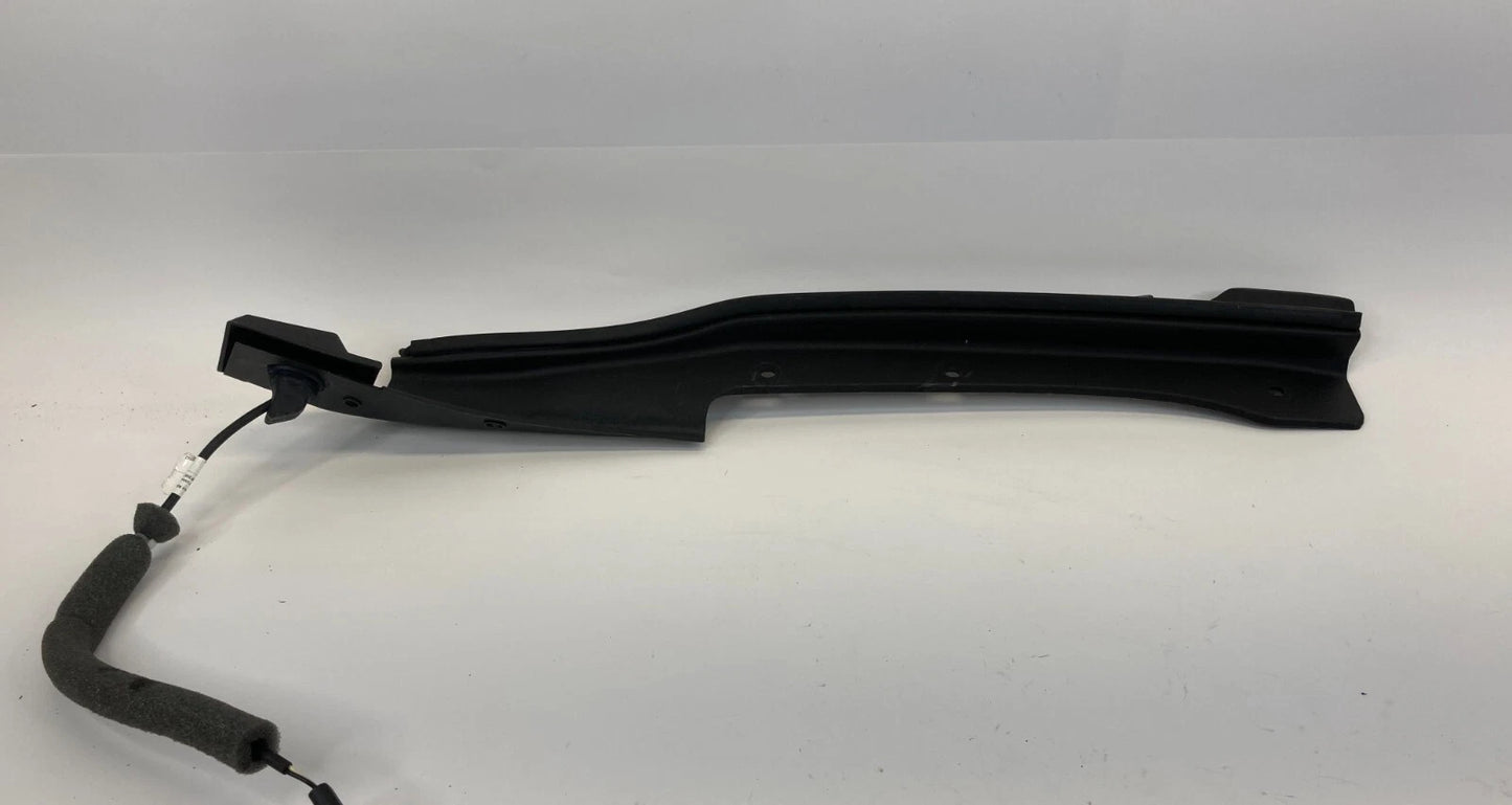11-16 FORD ESCAPE REAR RIGHT LUGGAGE LIFTGATE TRIM COVER BEZEL CJ54-S406A76-AC