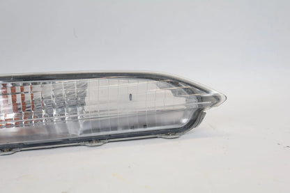 2016-2018 HONDA PILOT PASSENGER RIGHT BUMPER TURN SIGNAL PARKING LIGHT OEM
