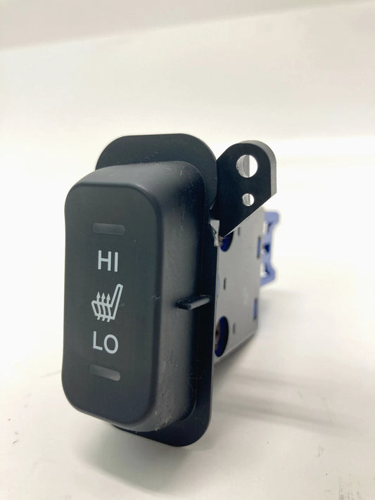 2005-2010 HONDA ODYSSEY FRONT RIGHT HEATED SEAT CONTROL SWITCH OEM