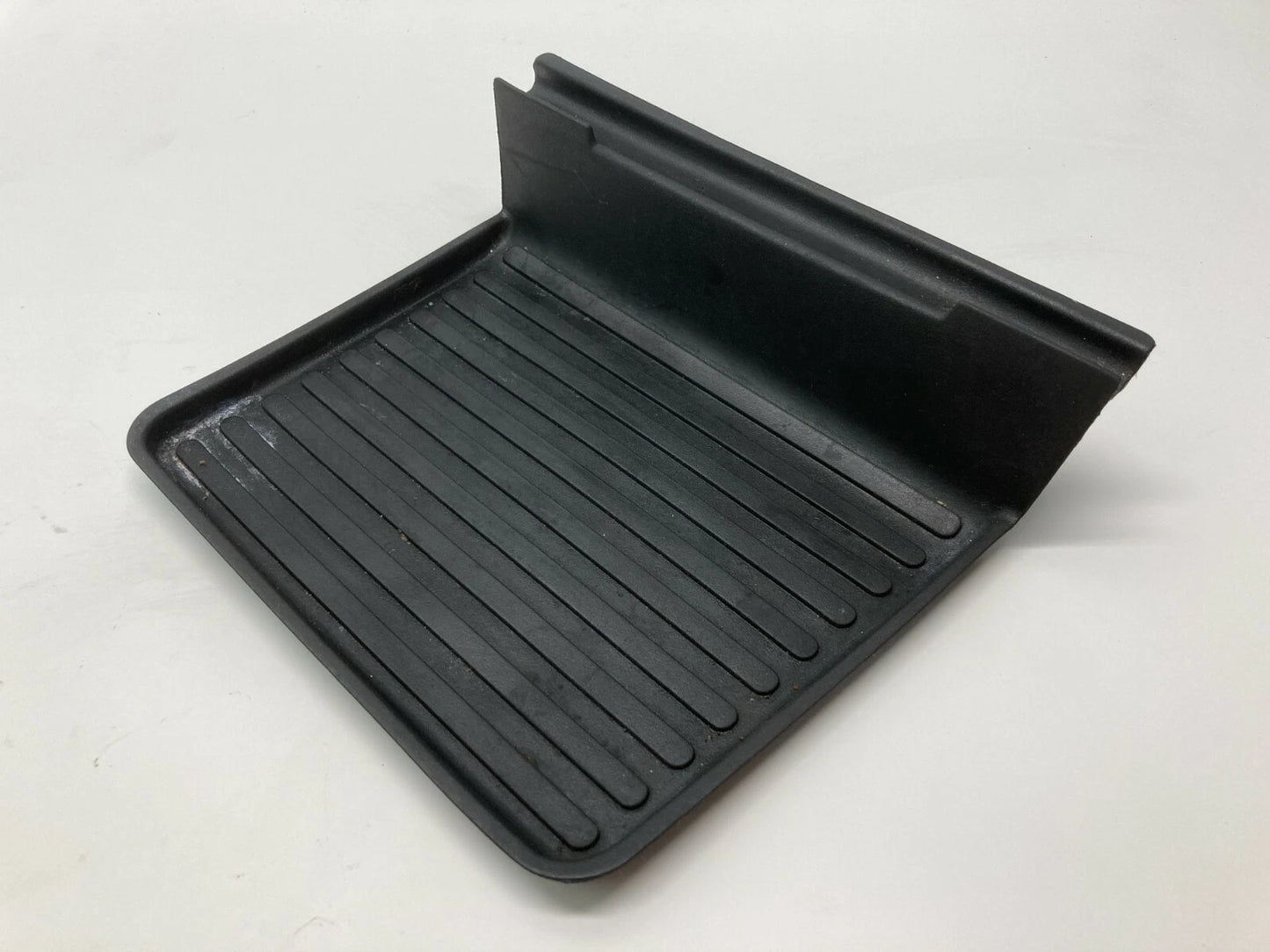 2002-2005 FORD EXPLORER MOUNTAINEER CENTER CONSOLE RUBBER INSERT 1L2X-78046B76