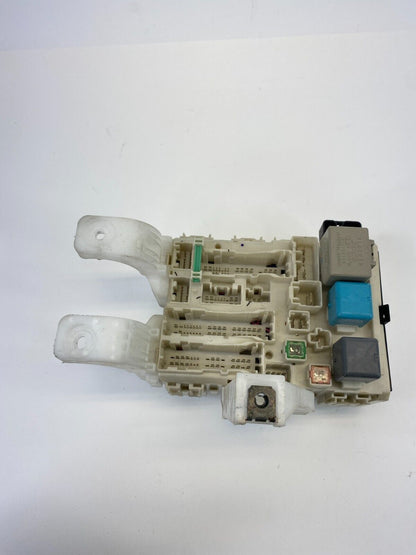 04-09 Toyota Prius Hybrid 1.5L AT Interior Dash Fuse Box Relay Unit 82730-47300