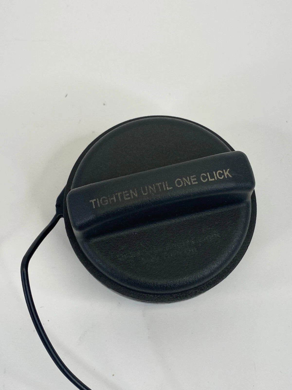 2011-2019 CHEVY CRUZE 2012-2020 CHEVY SONIC FUEL GAS TANK FILLER CAP COVER OEM