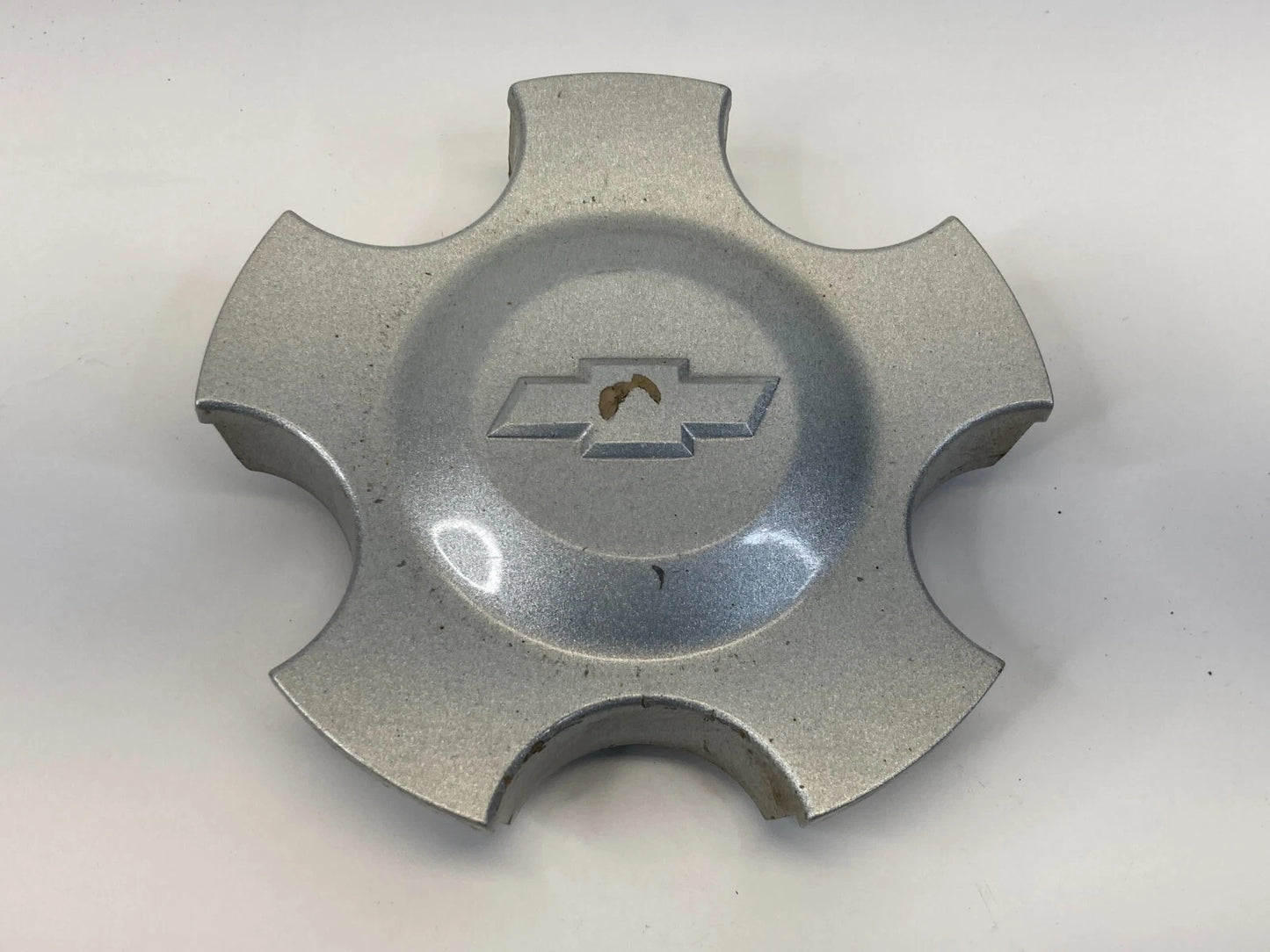 2006-2012 CHEVROLET IMPALA CARLO RIM WHEEL CENTER CAP 9596356 4 1/2 INCH OEM