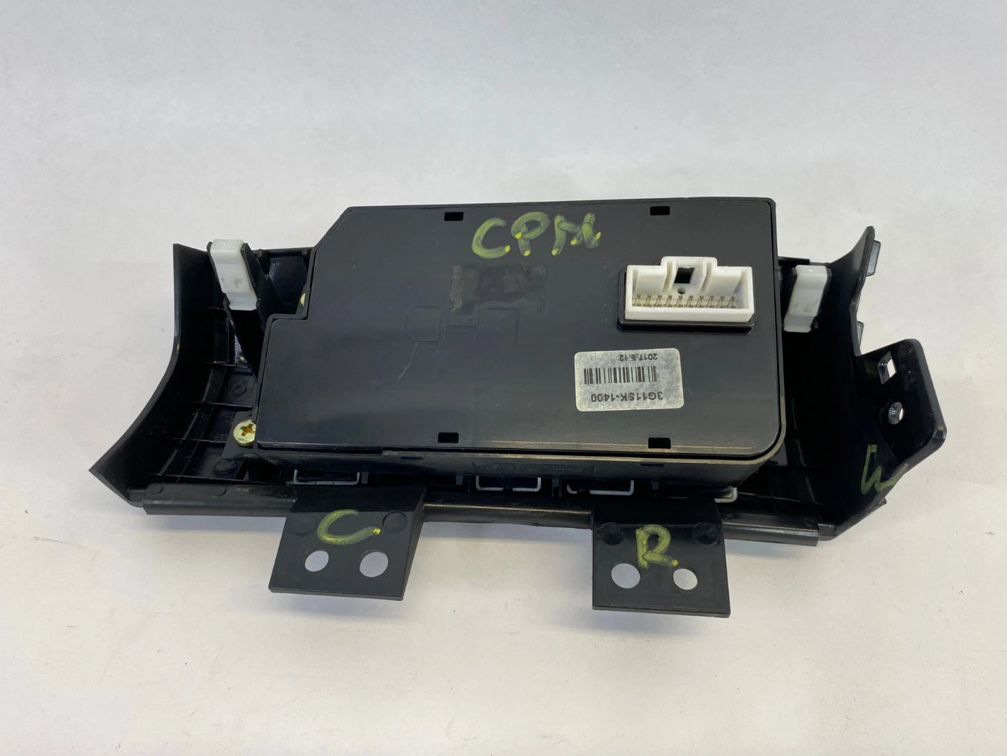 2017 2018 HYUNDAI SANTA FE SPORT DASH SWITCH PANEL AWD BLIND SPOT 3G11SK1400 OEM