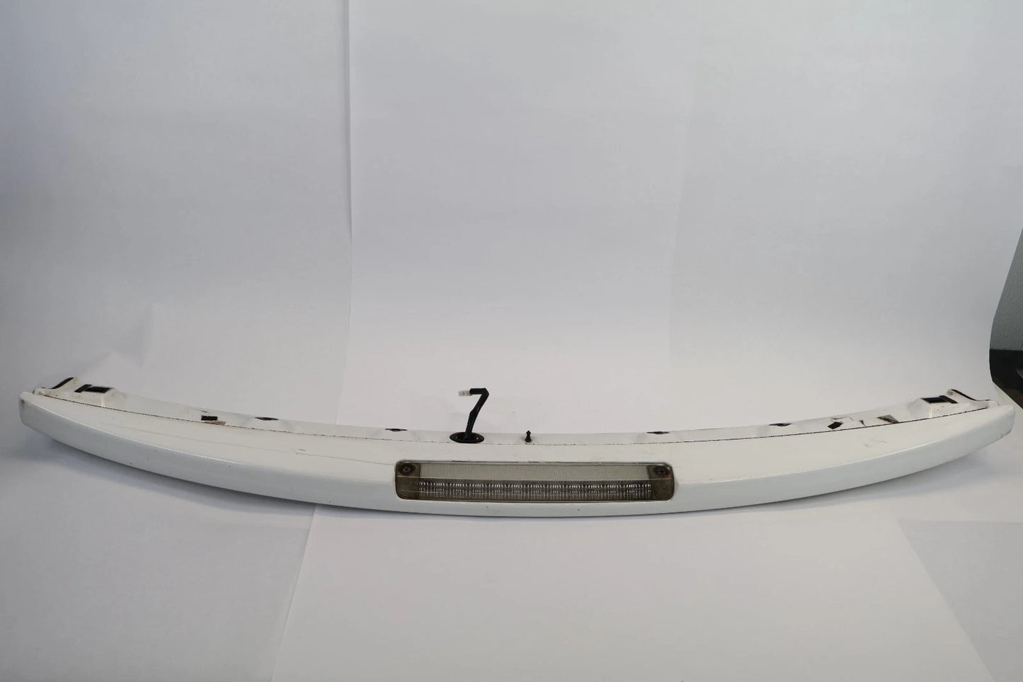04-09 TOYOTA PRIUS REAR UPPER TRUNK SPOILER WING W/ THIRD BRAKE LIGHT WHITE OEM
