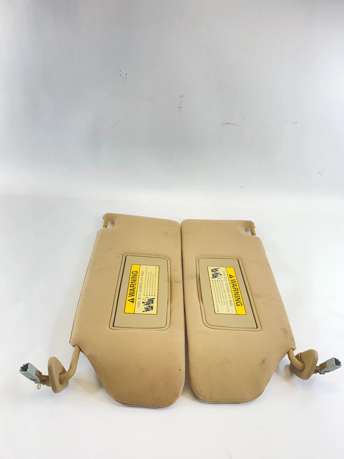 2005-2007 HONDA ODYSSEY LEFT RIGHT SUNVISOR SET SUN VISOR PAIR W ILLUMINATION