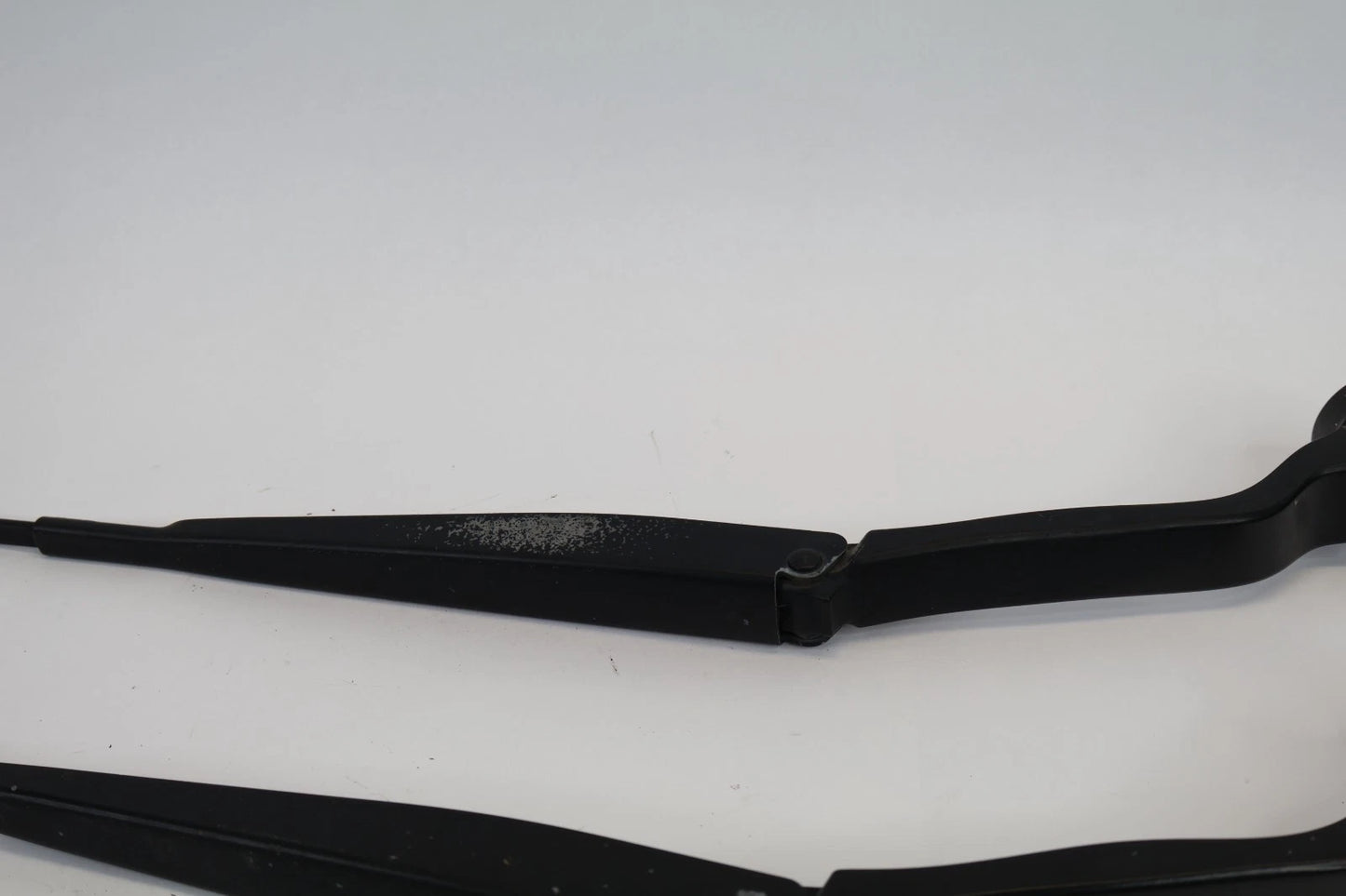 2013-2019 FORD ESCAPE FRONT WINDSHIELD WIPER ARM LEFT & RIGHT CJ54-17C495-AE OEM