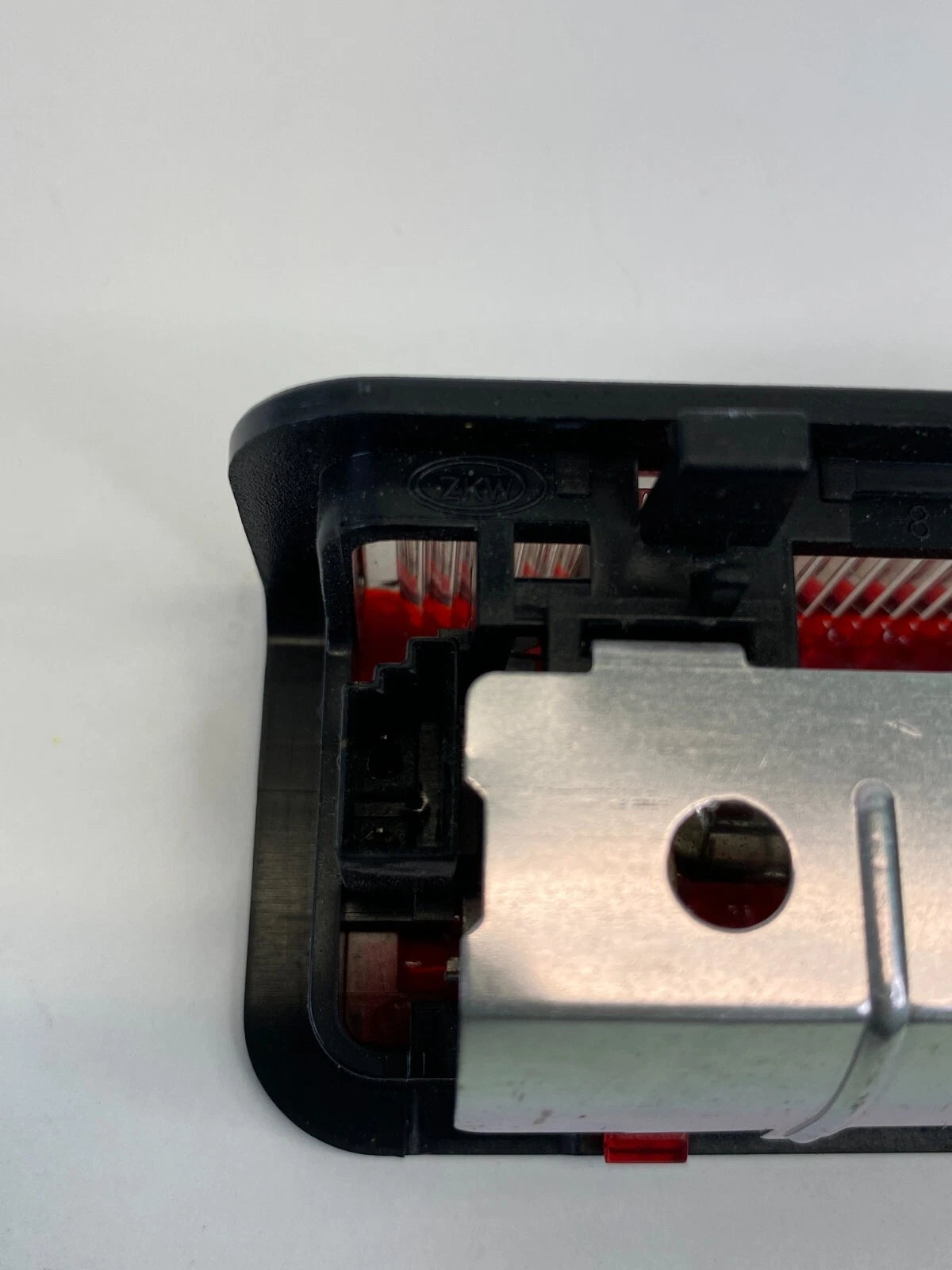 2002 2003 2004 2005 BMW 745I REAR TRUNK LID CARGO LIGHT LAMP COMPARTMENT OEM