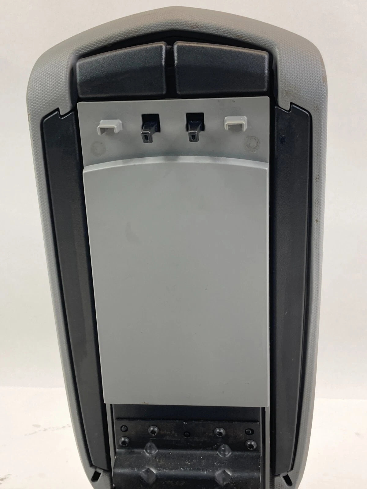 2007 2008 2009 CHRYSLER SEBRING CENTER CONSOLE STORAGE ARMREST ARM REST LID OEM