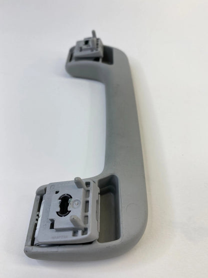 06-13 AUDI A3 FRONT RIGHT ROOF INTERIOR GRAB GRIP ASSIST HANDLE 8P0-857-607-M
