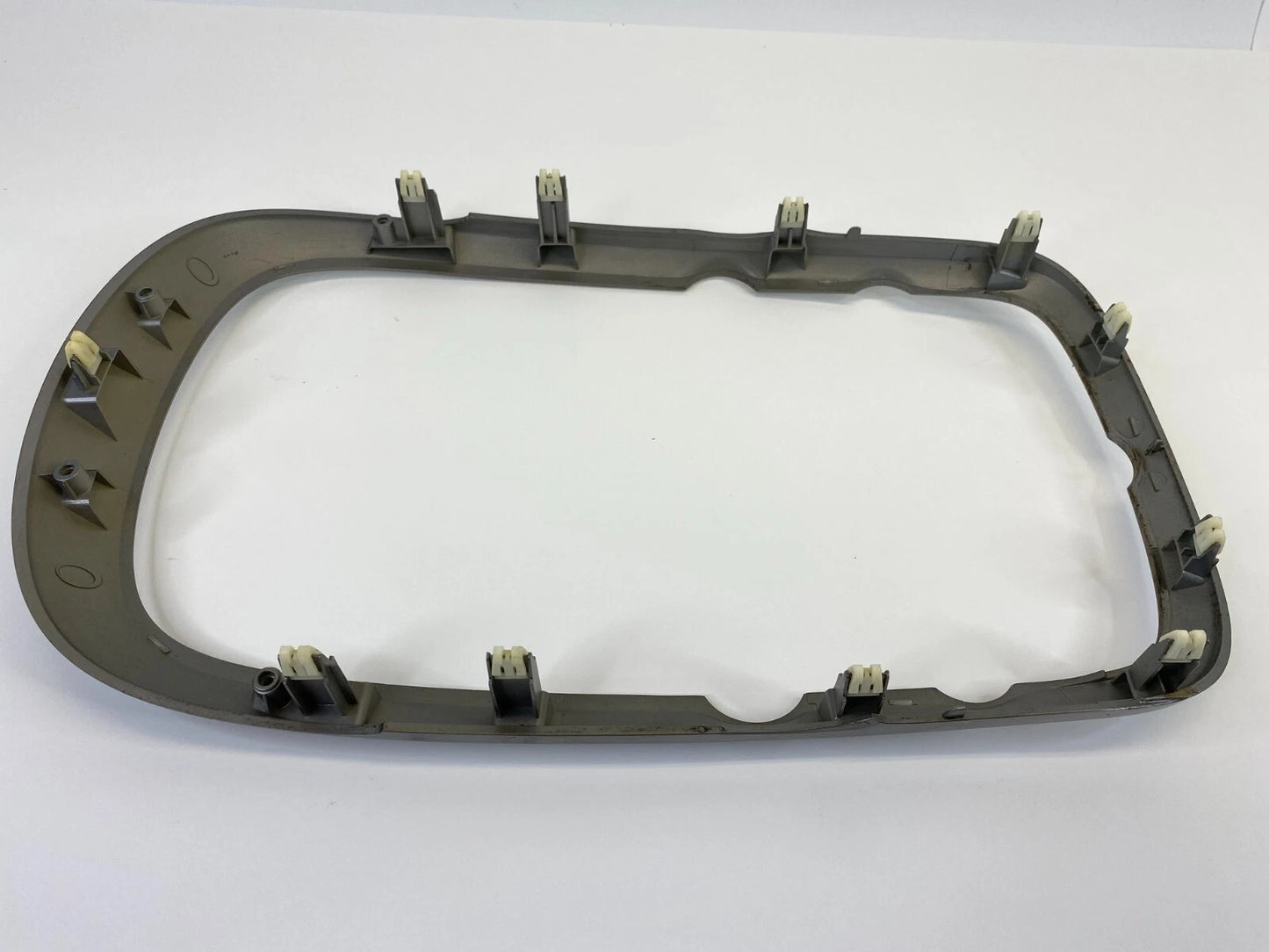 2013-2015 CHEVY MALIBU CENTER DASH RADIO BEZEL AIR VENT TRIM 23170717 OEM