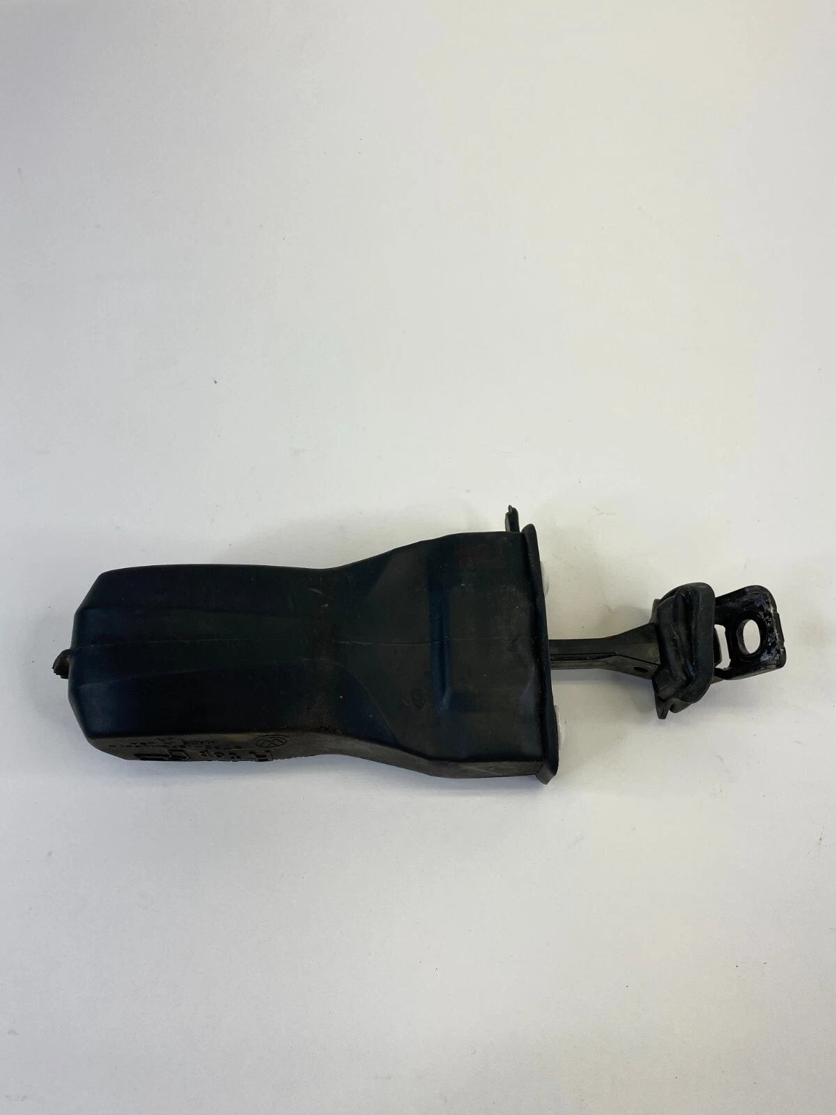 2012-2022 VOLKSWAGEN PASSAT FRONT RIGHT DOOR CHECK STOP STOPPER DETENT 561837267