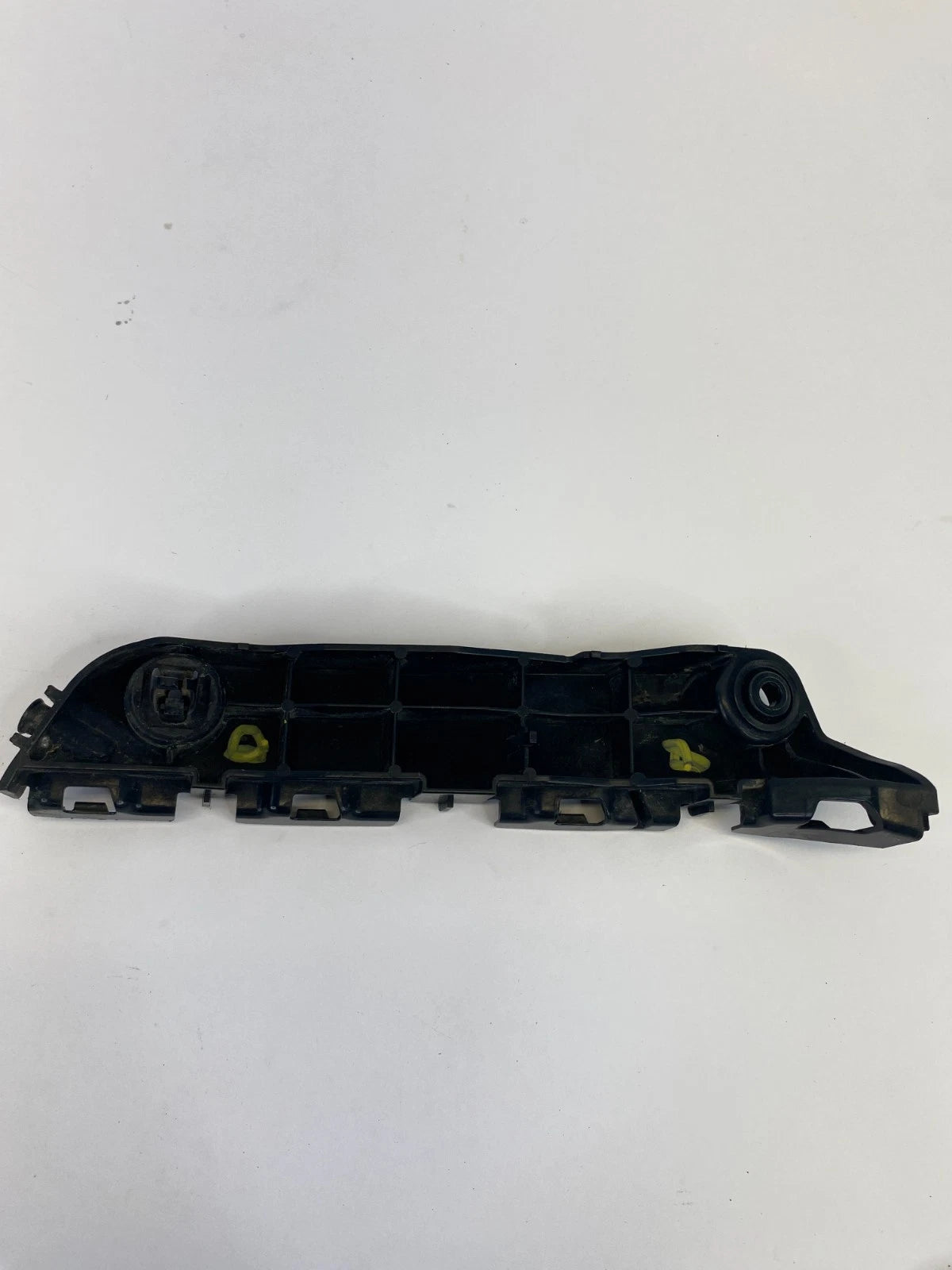 2009-2016 TOYOTA VENZA FRONT RIGHT BUMPER COVER SUPPORT RAIL 52535-0T010 OEM