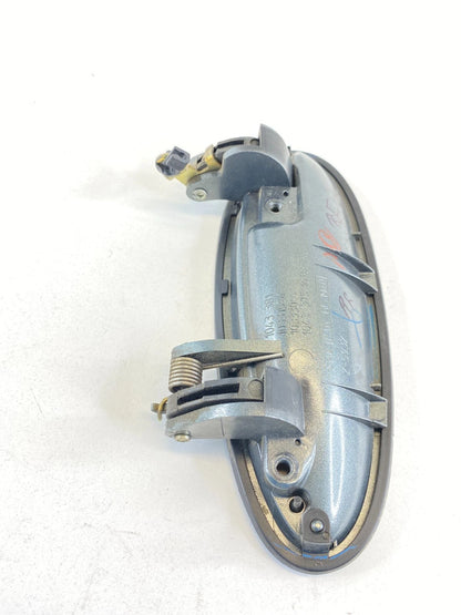 2000-2005 CHEVROLET IMPALA FRONT RIGHT SIDE EXTERIOR DOOR HANDLE 10331594 OEM