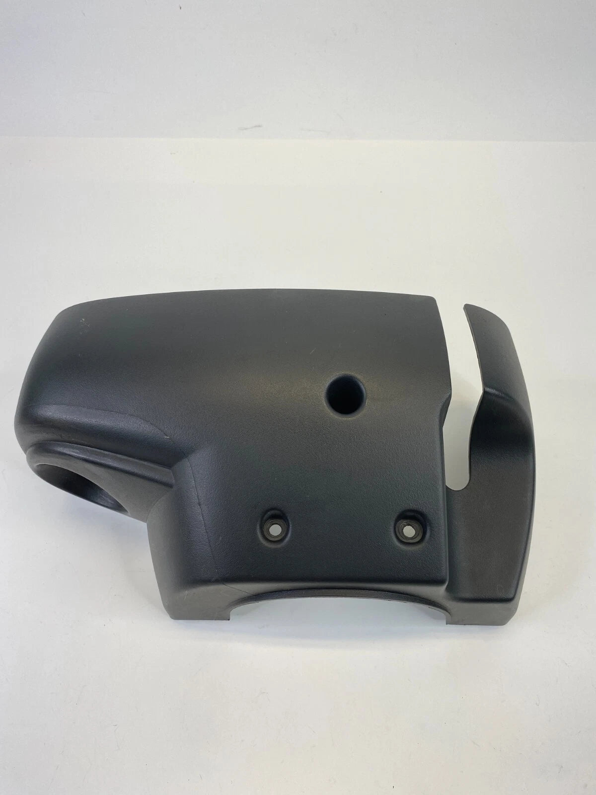2002-2007 SATURN VUE LOWER STEERING COLUMN COVER LOWER OEM FACTORY 15858051
