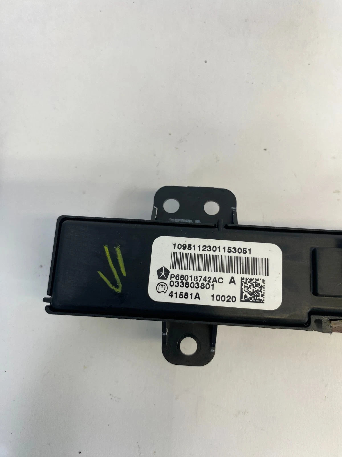 2009-2011 DODGE JOURNEY DASH HAZARD TRACTION CONTROL SWITCH 68018742AC OEM