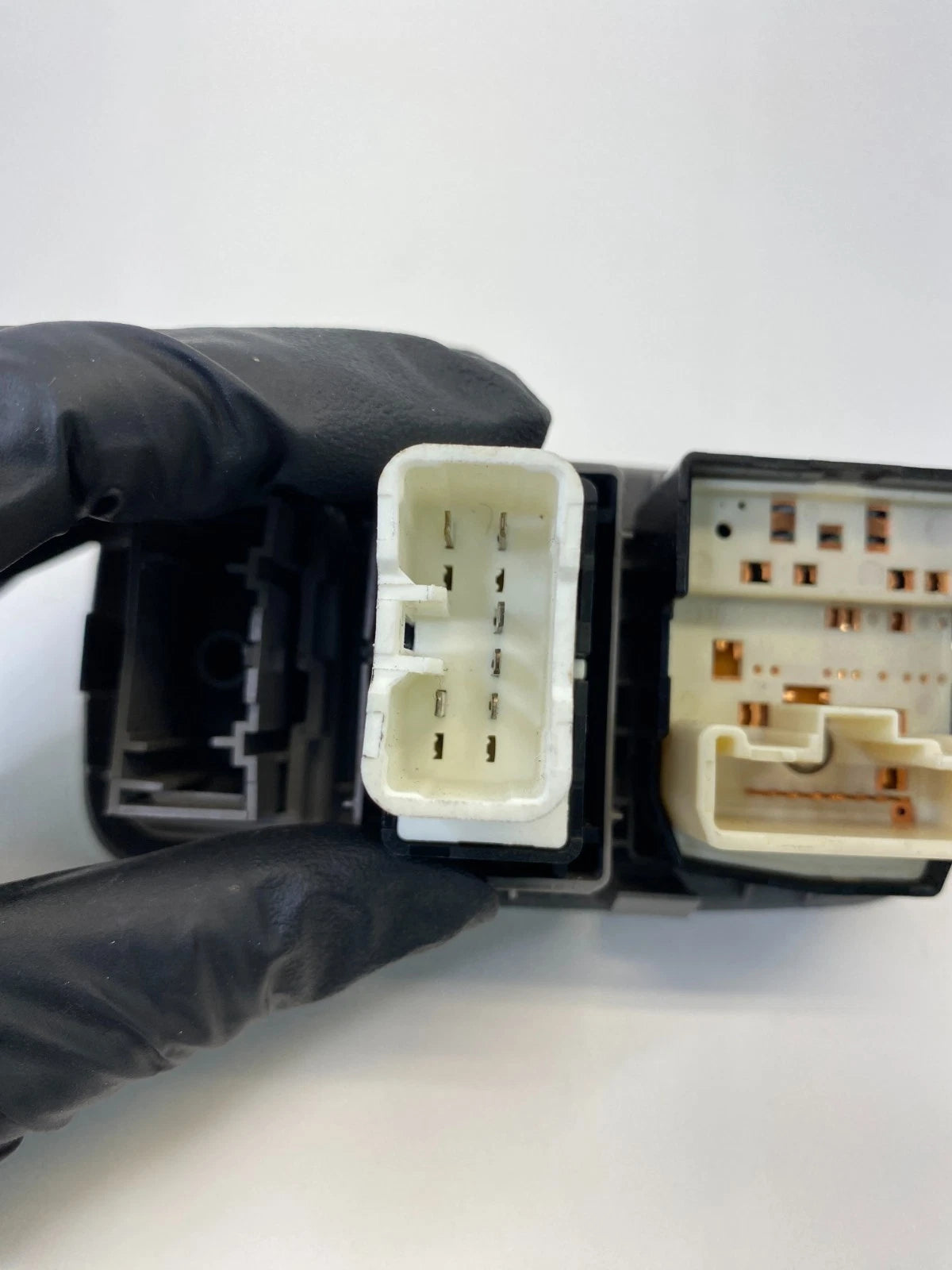 2004-2010 TOYOTA SIENNA SIDE DOOR MIRROR CONTROL SWITCH BUTTON LH RH 183652 OEM