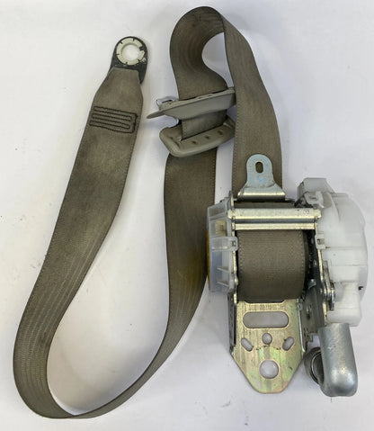 2010-2013 TOYOTA PRIUS FRONT RIGHT PASSENGER SIDE SEAT BELT RETRACTOR OEM