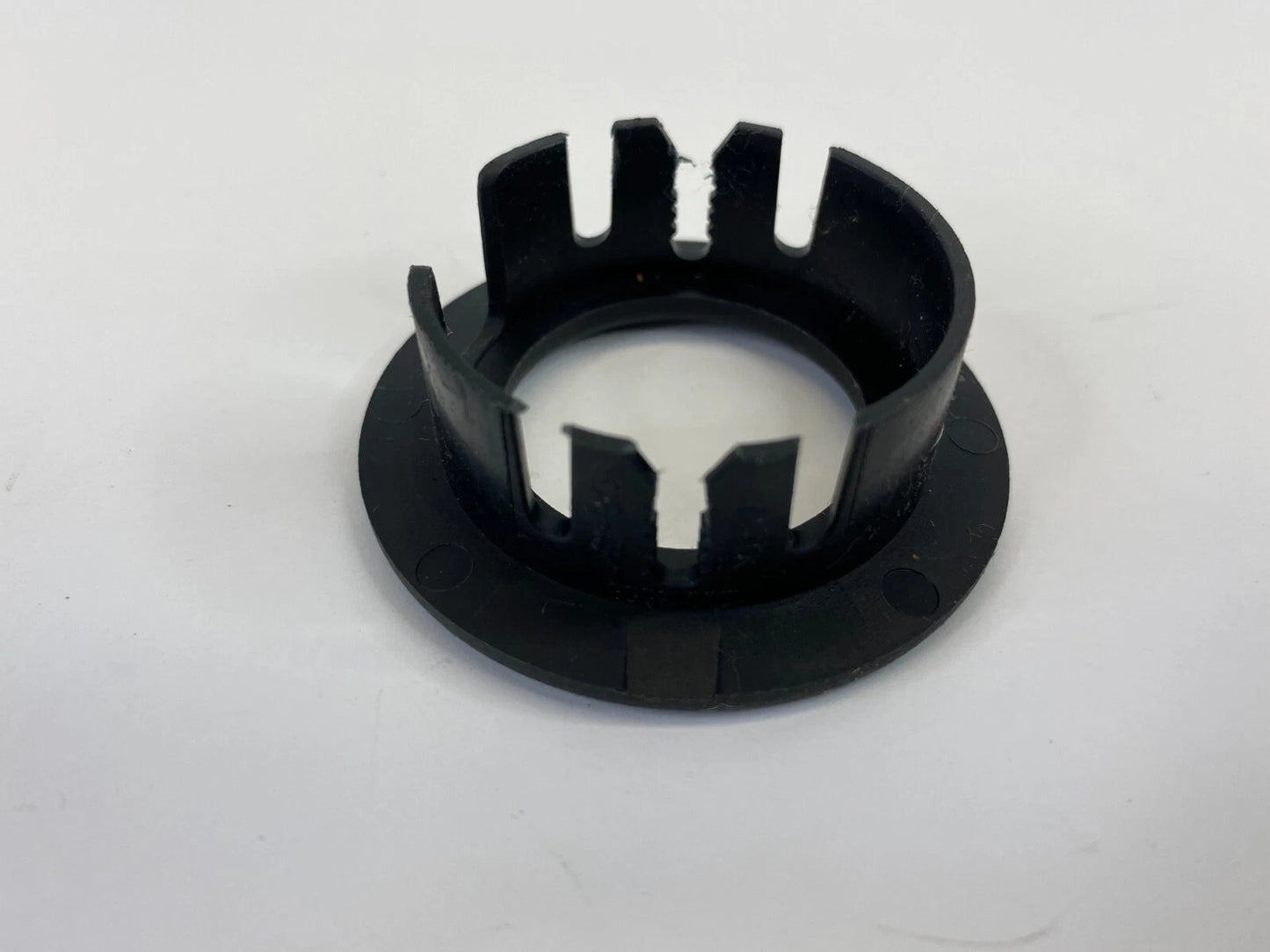 2009 2010 DODGE JOURNEY A/T IGNITION SWITCH SURROUND RING COVER TRIM BEZEL OEM