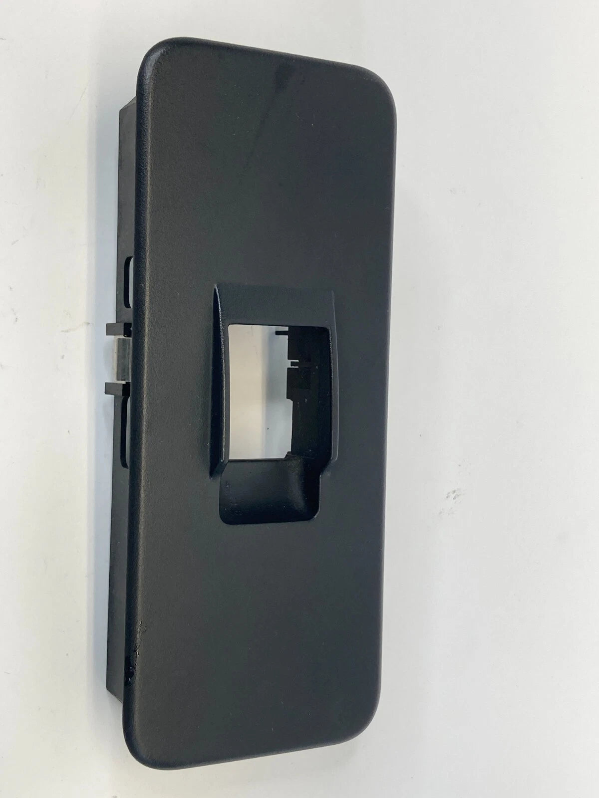 06-09 LAND ROVER RANGE ROVER SPORT FRONT RIGHT DOOR WINDOW SWITCH BEZEL TRIM OEM