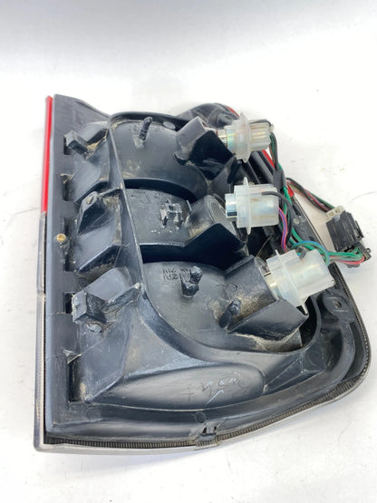 2000-2002 ISUZU TROOPER REAR RIGHT PASSENGER SIDE TAIL LIGHT LAMP ASSEMBLY OEM