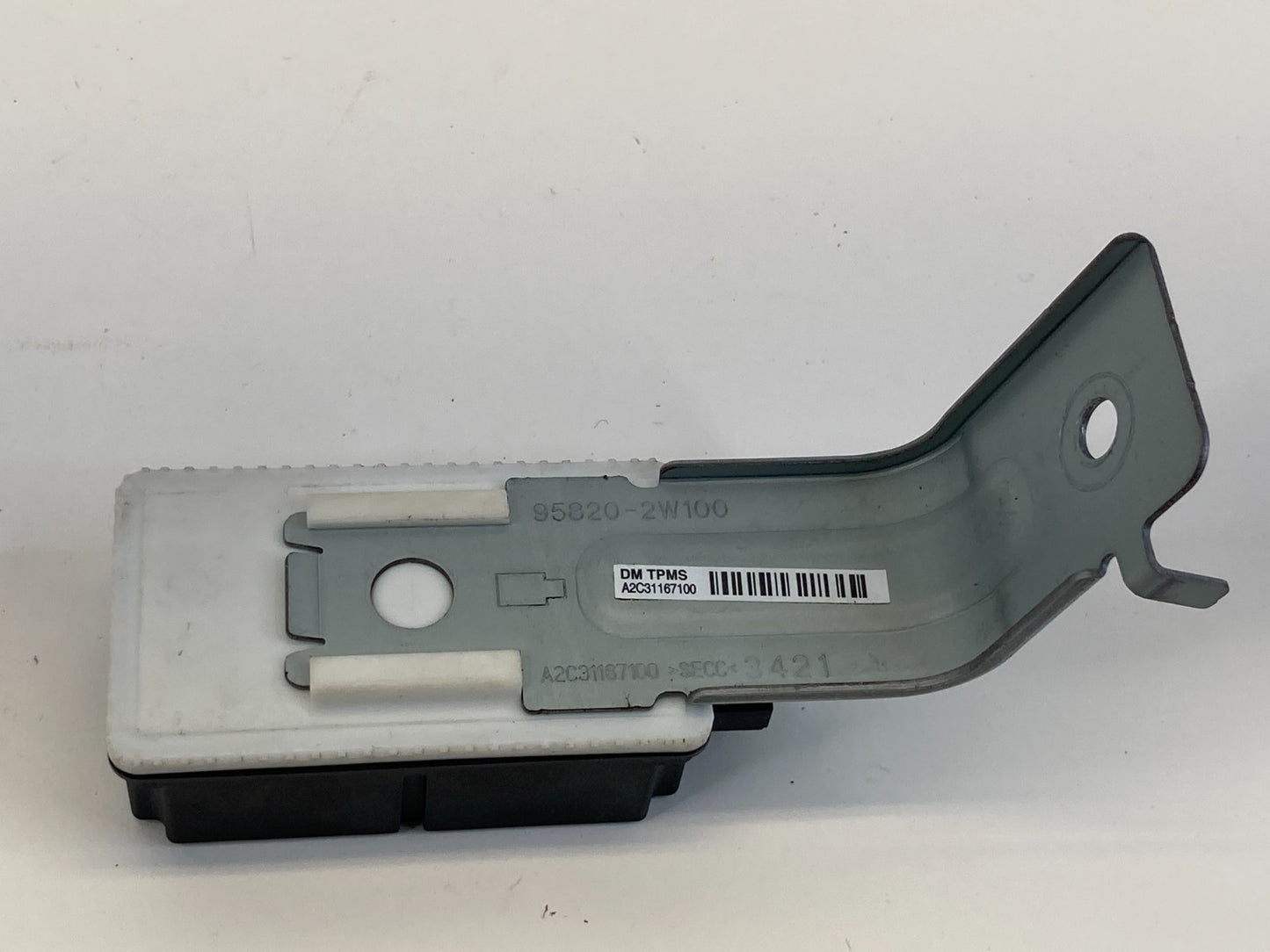 2013-2016 Hyundai Santa Fe Tire Pressure Control Module TPMS 95800-4Z000 OEM