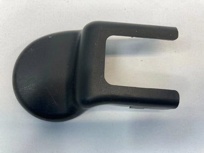 11-16 Hyundai Elantra Front Right Seat Inner Track End Cap Cover 88567-3X000 OEM