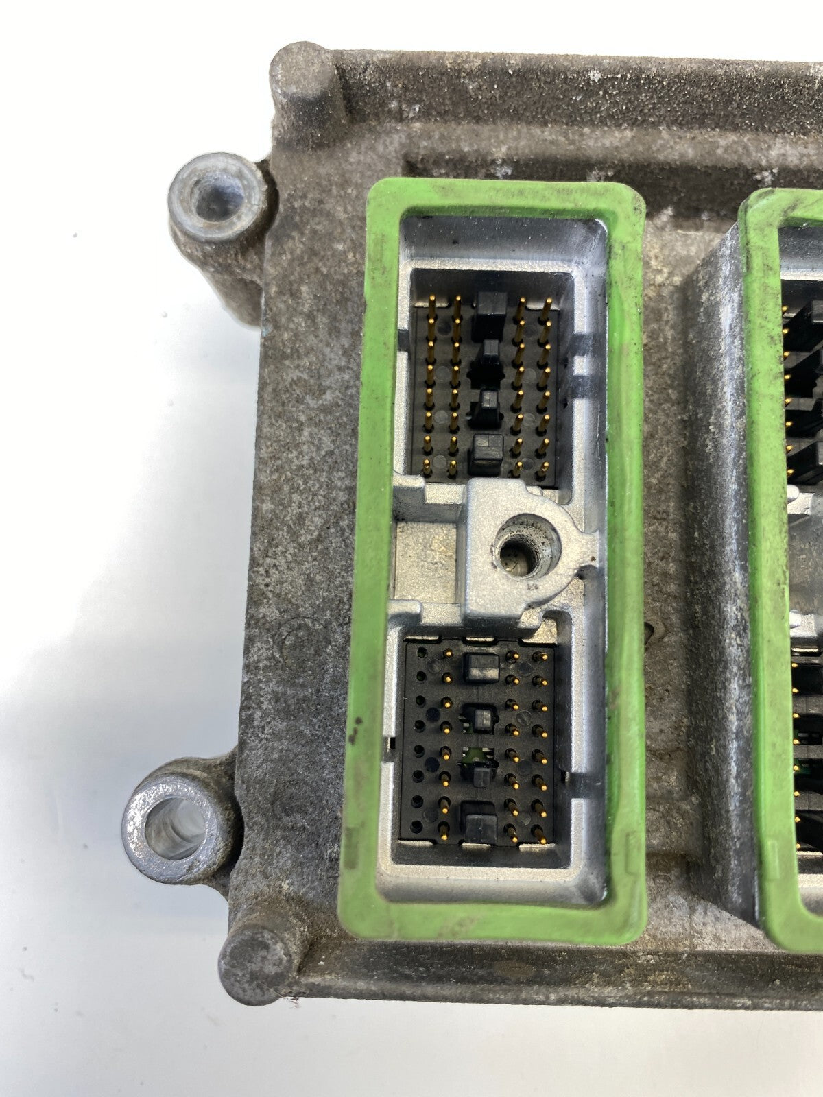 2003-2005 Chevy Trailblazer EXT 4.2L A/T Engine Computer Control Module 12573576