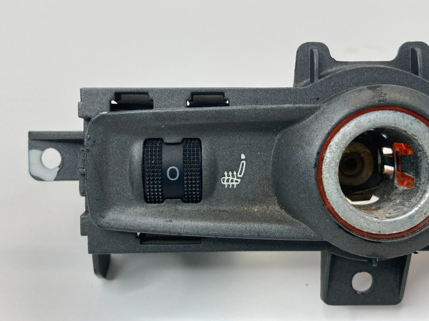 2005 2006 AUDI A6 QUATTRO REAR CONSOLE HEATED SEAT SWITCH POWER OUTLET OEM