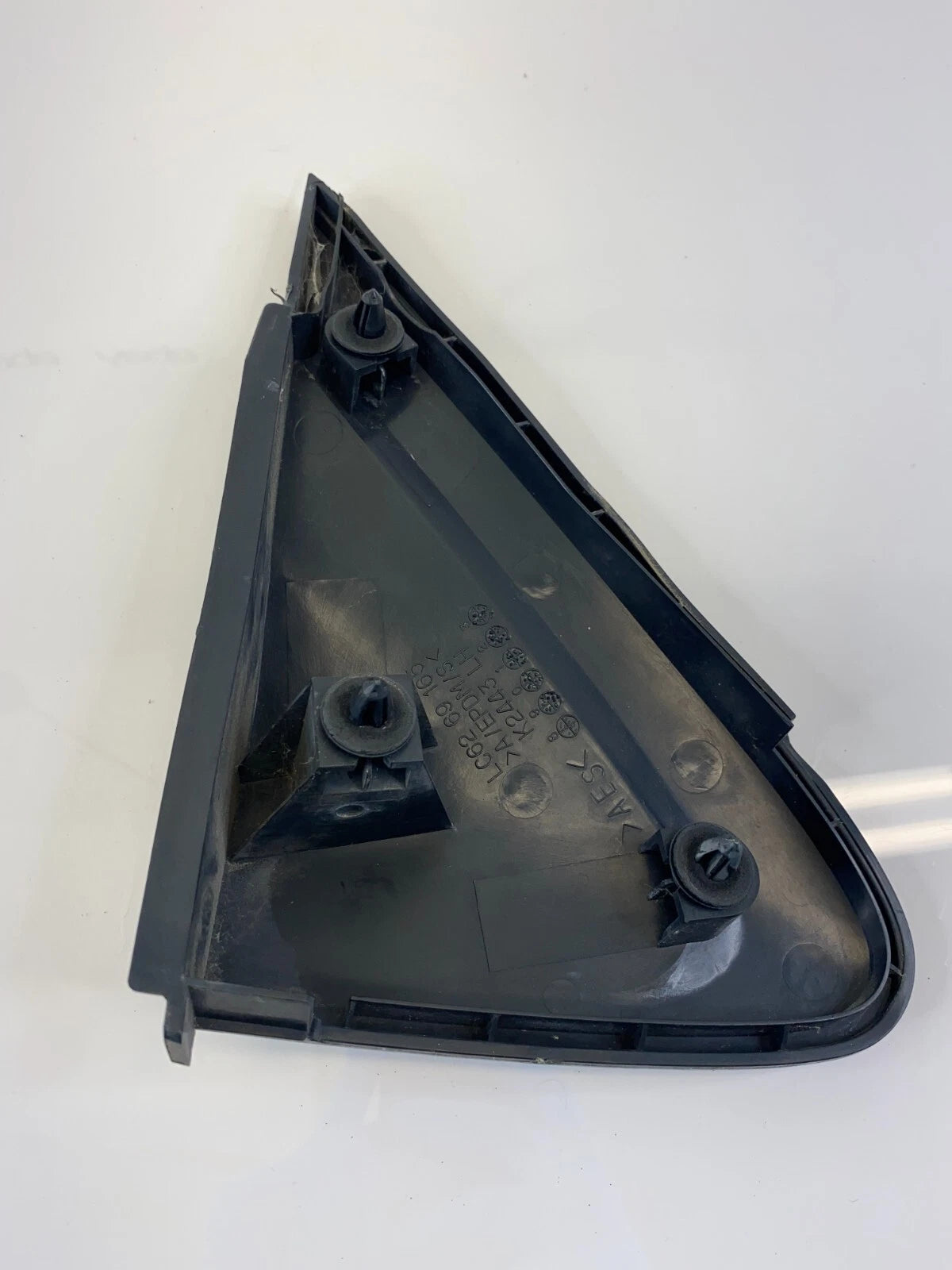 00-06 MAZDA MPV FRONT LEFT SIDE DOOR EXTERIOR MIRROR TRIM COVER BEZEL LC62-69-16