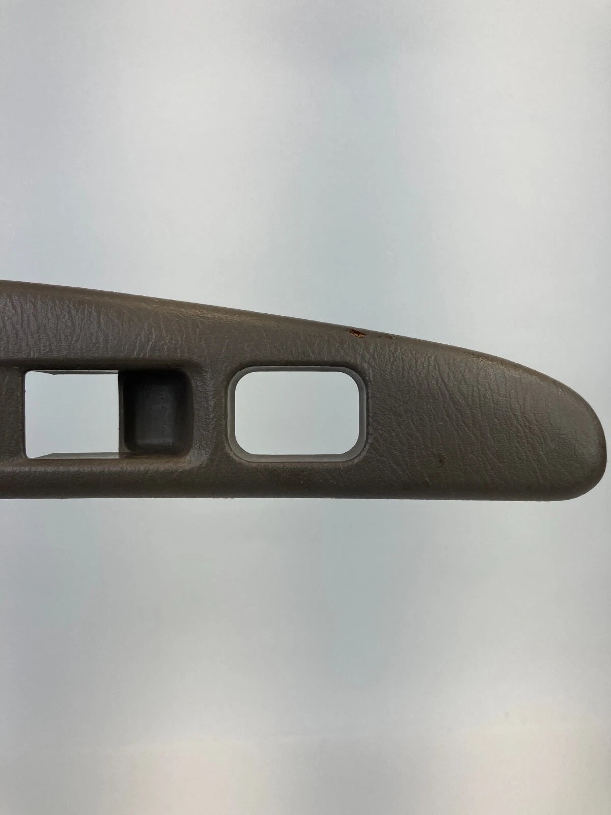 1998-2001 NISSAN ALTIMA FRONT RH WINDOW SWITCH COVER BEZEL PANEL OEM 80960-0Z800