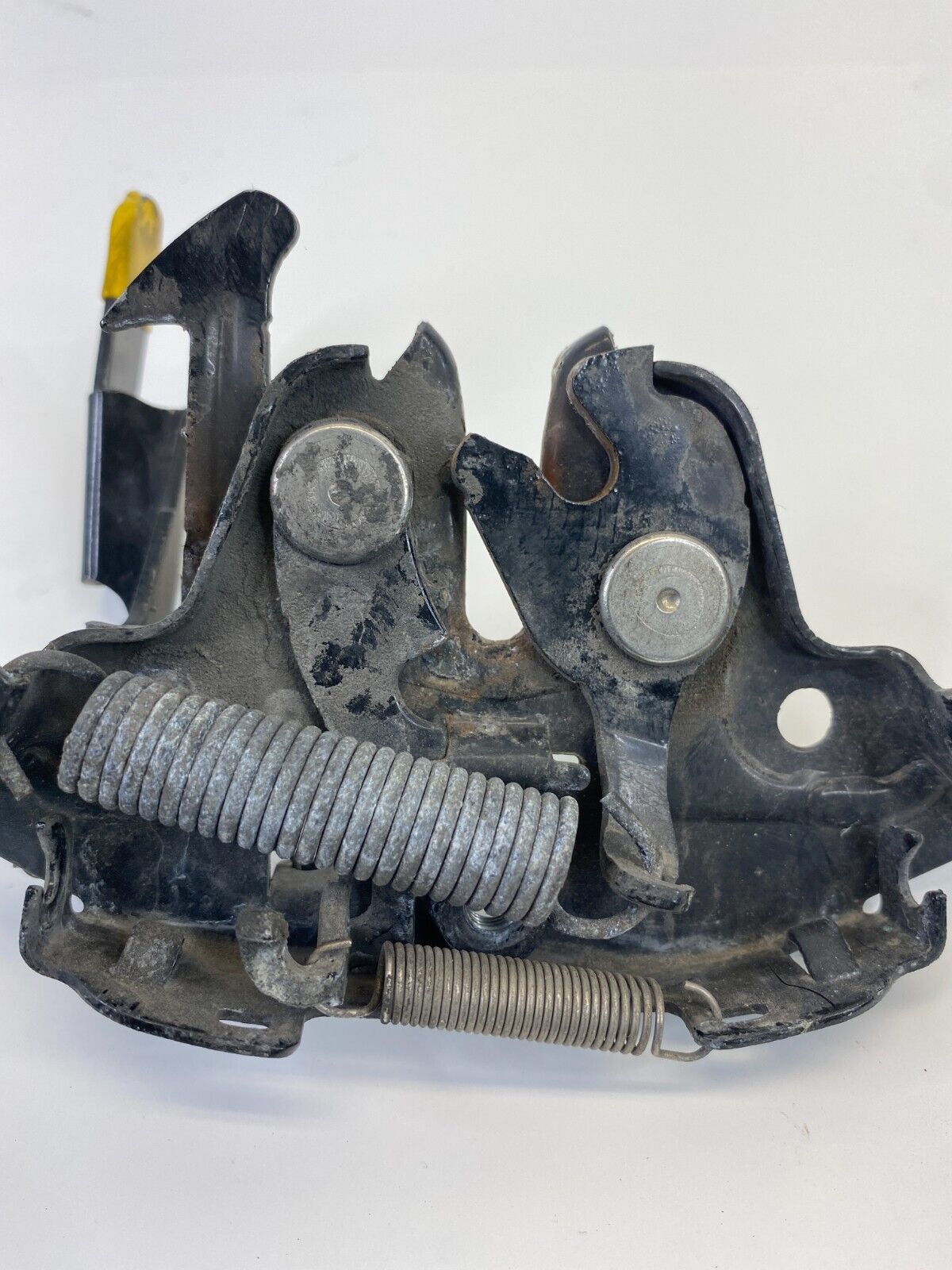 2013-2019 Nissan Sentra Sedan Hood Latch Lock Release Actuator Assembly OEM