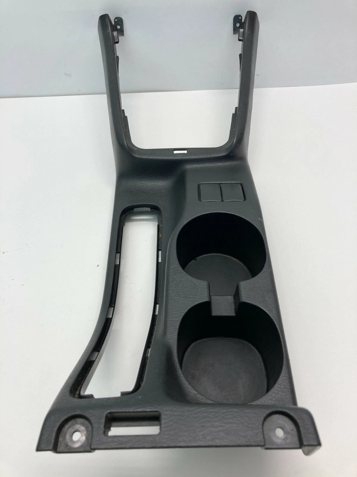 2005-2007 SUBARU IMPREZA CENTER CONSOLE CUP HOLDER TRIM BEZEL 92132SA030 OEM