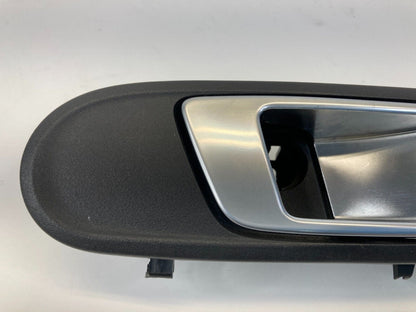 2014-2019 Ford Fiesta Front Right Side Inner Door Handle W/ Speaker AE83A22600A