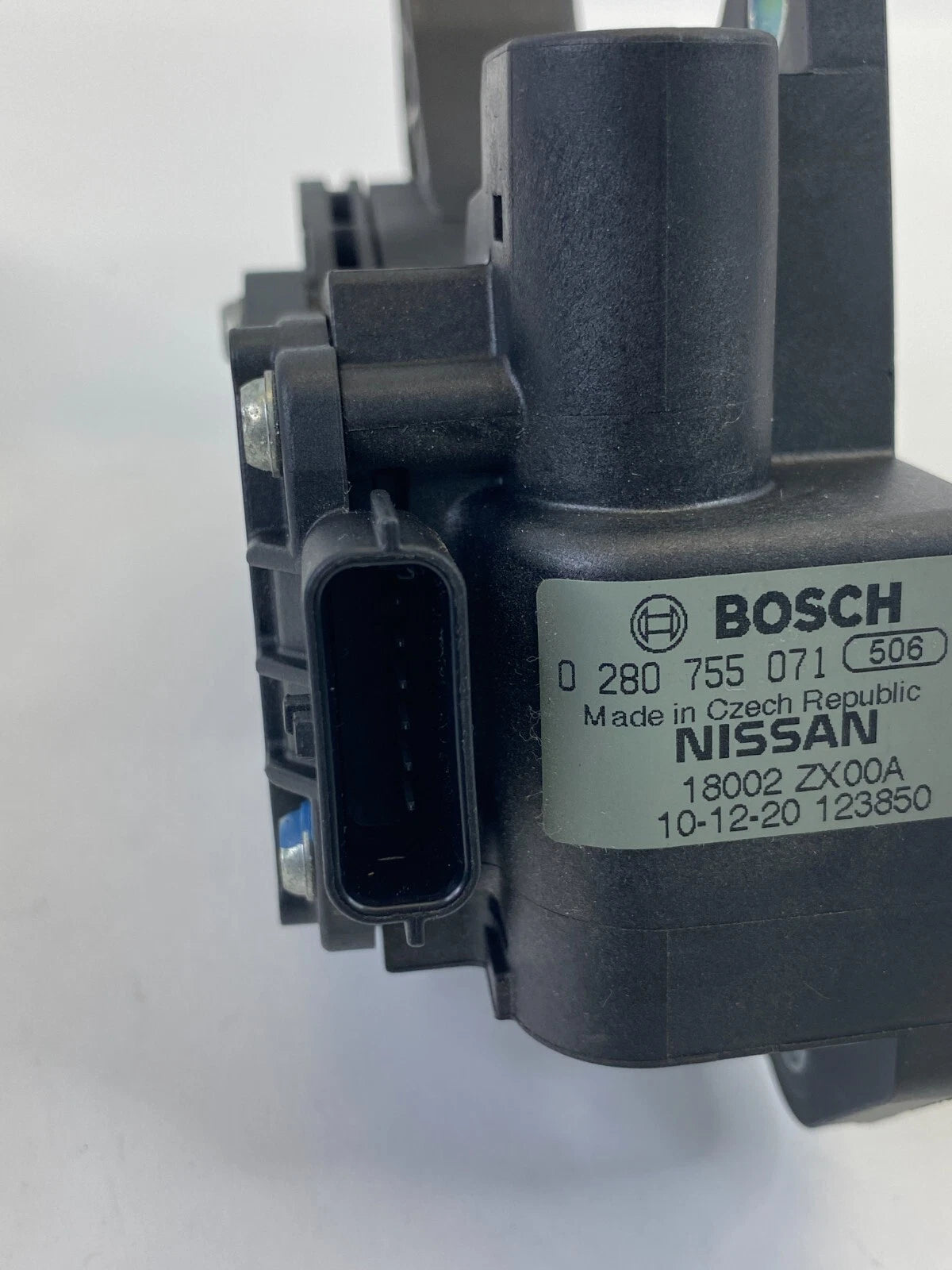 2007-2013 NISSAN ALTIMA SEDAN GAS ACCELERATOR PEDAL TRAVEL SENSOR 18002ZX00A OEM
