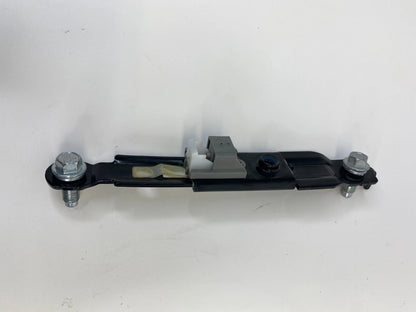 2012-2017 HYUNDAI ACCENT FRONT LEFT OR RIGHT SIDE SEAT BELT HEIGHT ADJUSTER OEM