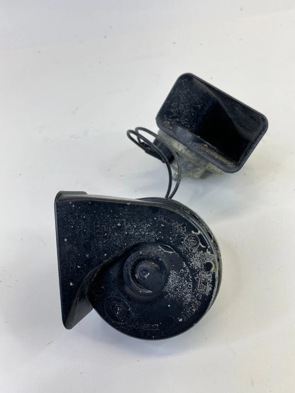 2011-2017 BUICK REGAL 13-15 MALIBU DUAL NOTE HORN HIGH & LOW NOTE SIREN PAIR OEM
