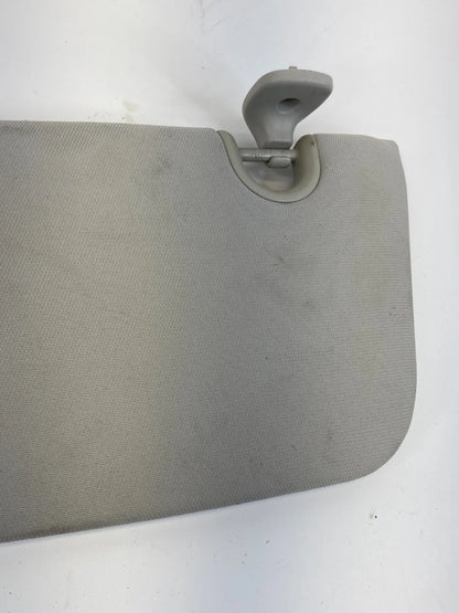 2010-2017 JEEP PATRIOT FRONT RIGHT PASSENGER SIDE SUNVISOR SUN VISOR SHADE OEM